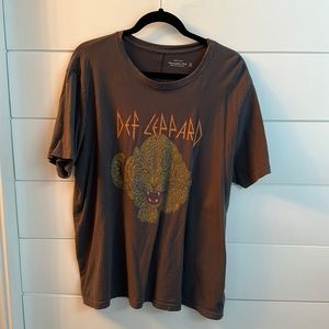 Abercrombie and Fitch, deaf, leopard graphic tee